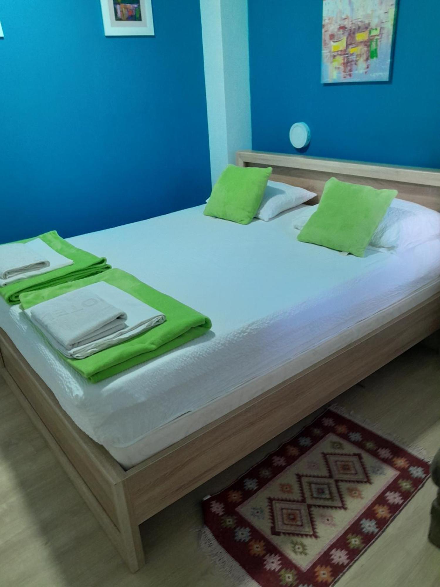 Apple Line Appartments Mostar Bagian luar foto