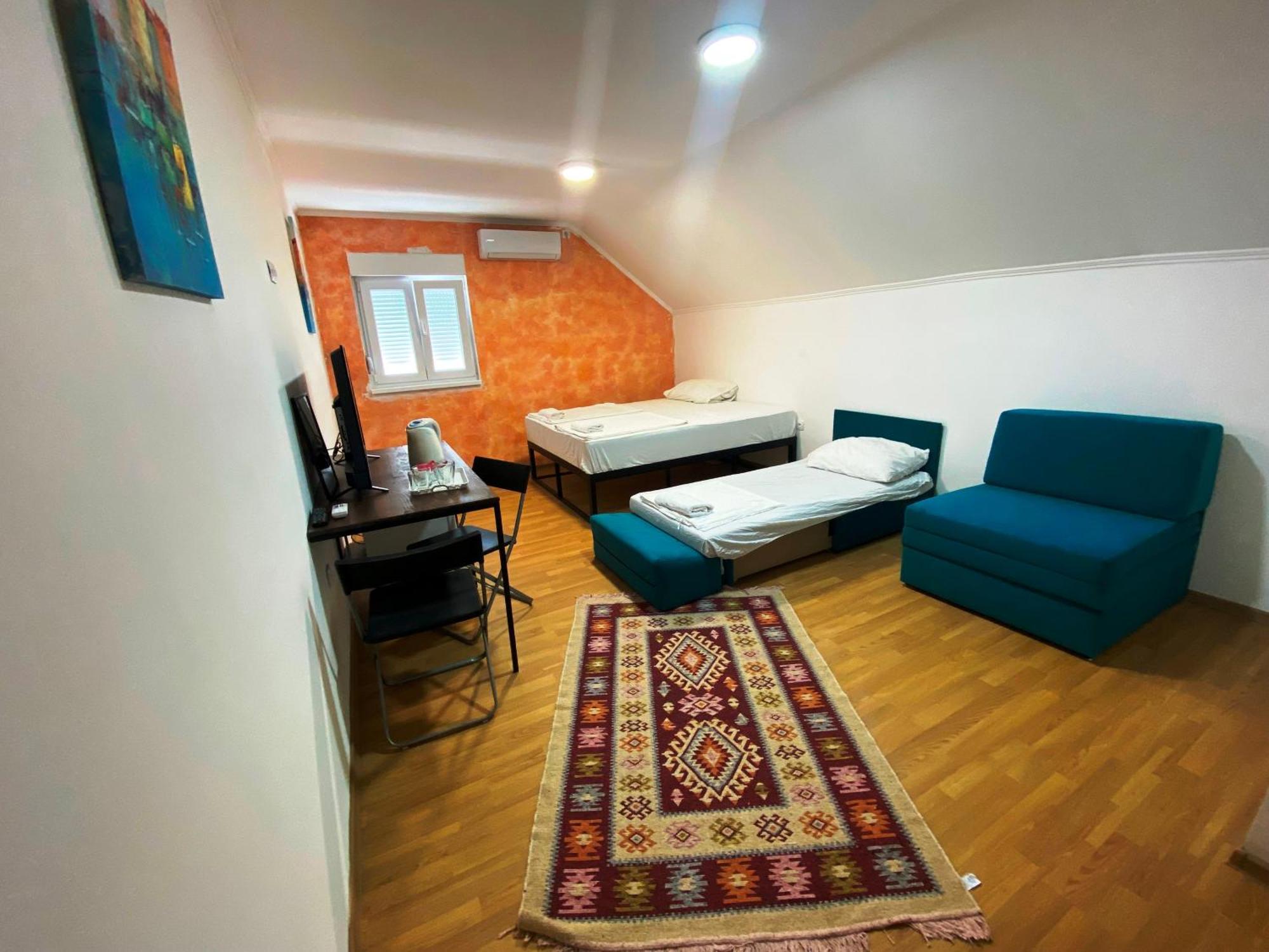 Apple Line Appartments Mostar Bagian luar foto