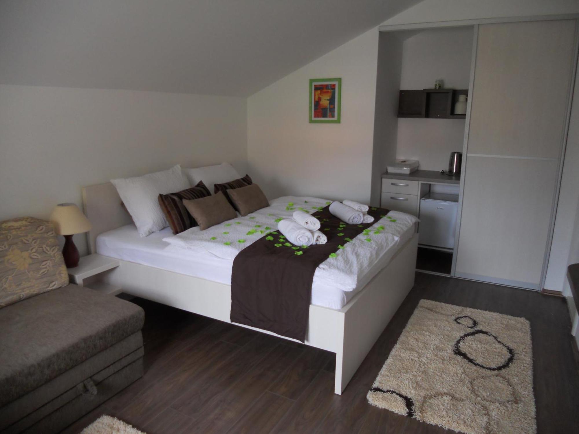 Apple Line Appartments Mostar Bagian luar foto